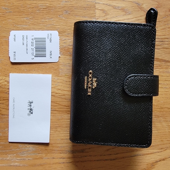 NWT Coach Corner Zip Wallet - Picture 10 of 11